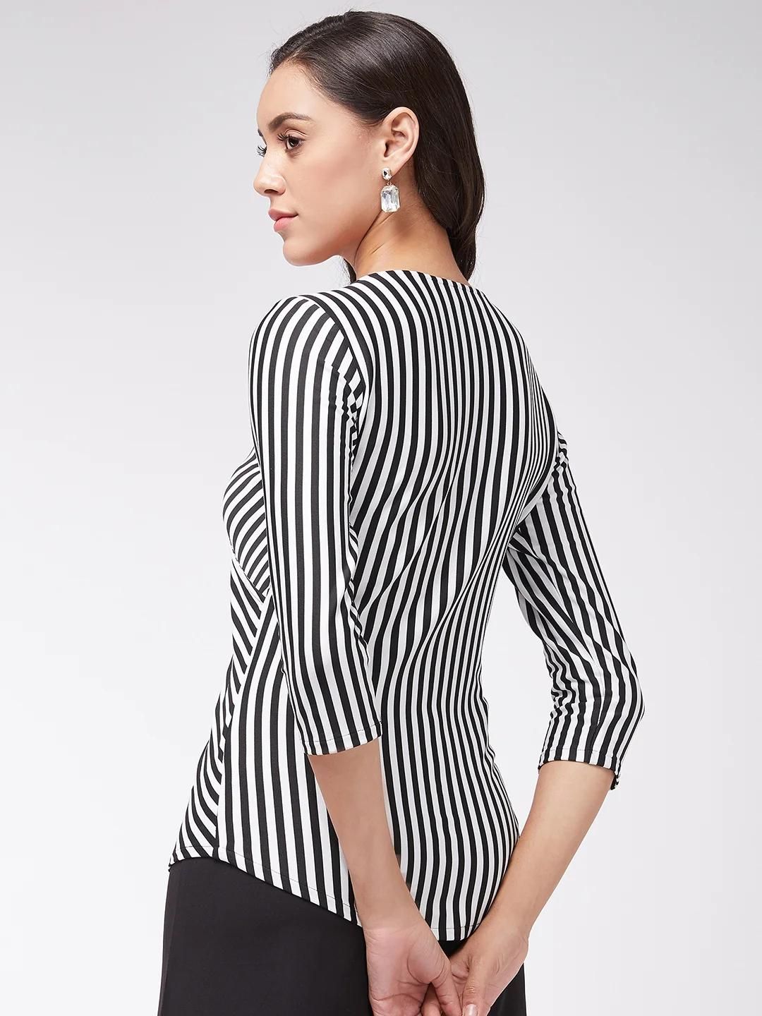 PANNKH Monocromatic Black & White Stripe Overlap Top